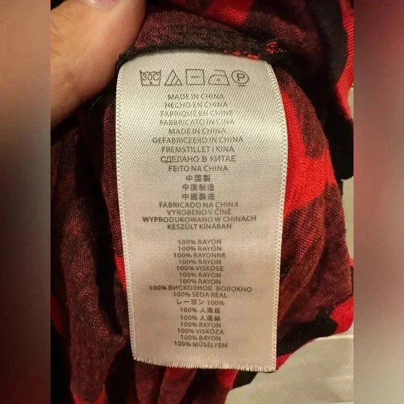 Michael Kors Red/ Black Top- Size Medium - Picture 3 of 4